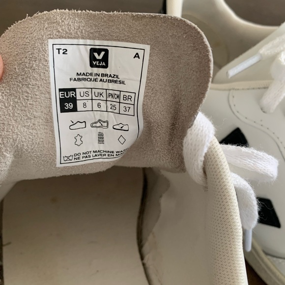 VEJA V-10 Sneaker - Picture 11 of 11